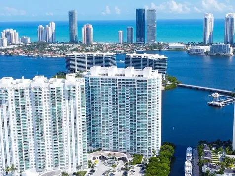 3201 NE 183 Street Aventura FL 33160