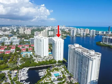 3201 NE 183 Street Aventura FL 33160