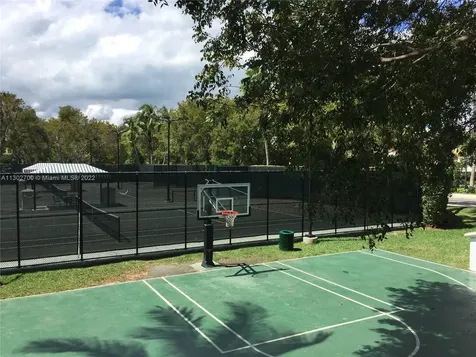 785 Crandon Boulevard Key Biscayne FL 33149