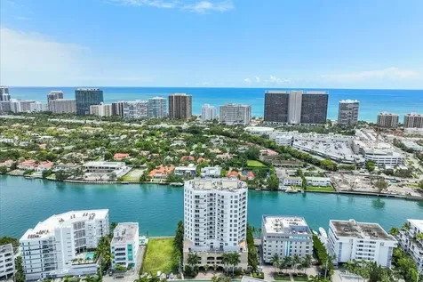 9751 E Bay Harbor Drive Bay Harbor Islands FL 33154