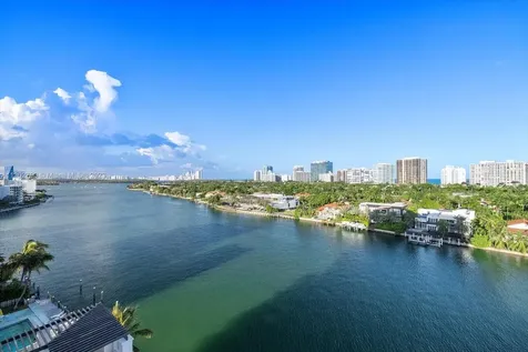 9751 E Bay Harbor Drive Bay Harbor Islands FL 33154