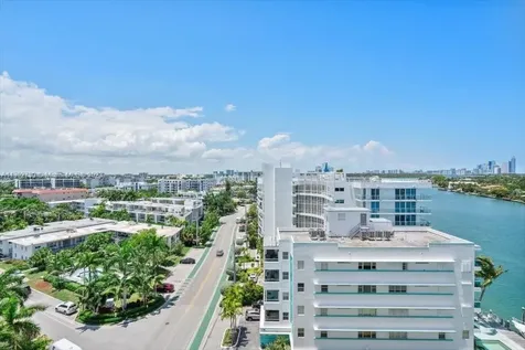 9751 E Bay Harbor Drive Bay Harbor Islands FL 33154