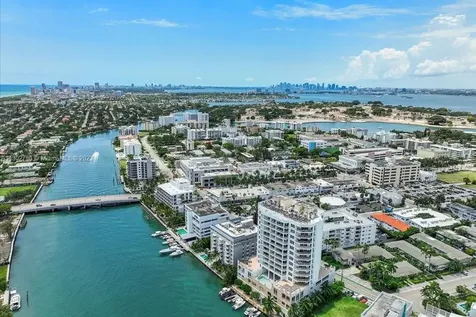 9751 E Bay Harbor Drive Bay Harbor Islands FL 33154