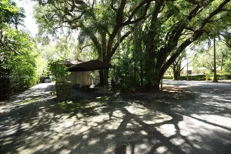 3821 El Prado Boulevard Coconut Grove FL 33133