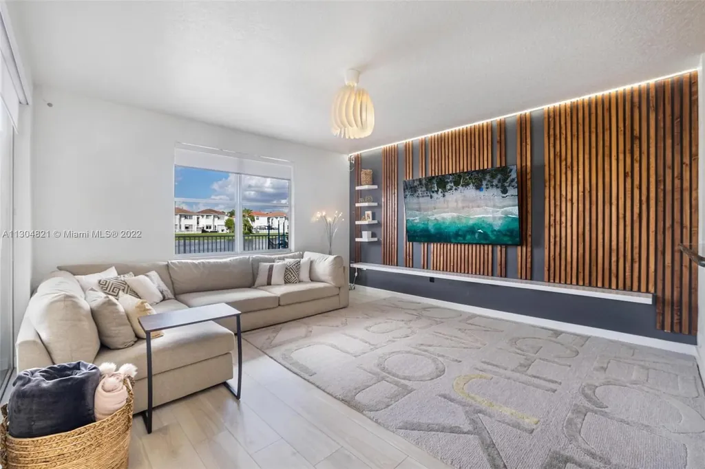 11461 NW 68th Terrace Doral FL 33178