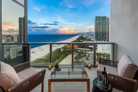 2201 Collins Avenue Miami Beach FL 33139