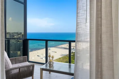 2201 Collins Avenue Miami Beach FL 33139
