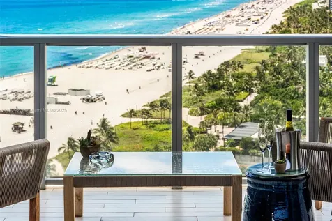 2201 Collins Avenue Miami Beach FL 33139