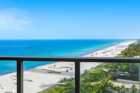 2201 Collins Avenue Miami Beach FL 33139