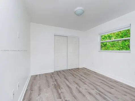 1300 71st Street Miami Beach FL 33141