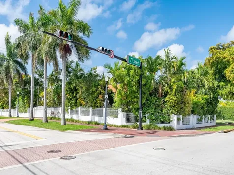 1300 71st Street Miami Beach FL 33141