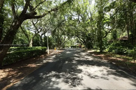 3821 El Prado Boulevard Coconut Grove FL 33133