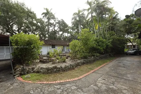 3821 El Prado Boulevard Coconut Grove FL 33133