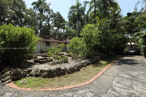 3821 El Prado Boulevard Coconut Grove FL 33133