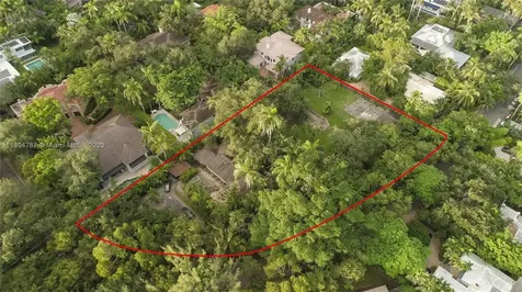 3821 El Prado Boulevard Coconut Grove FL 33133