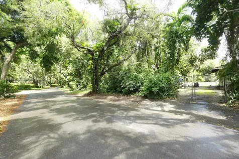 3821 El Prado Boulevard Coconut Grove FL 33133