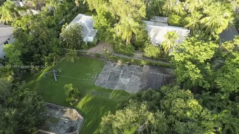 3821 El Prado Boulevard Coconut Grove FL 33133