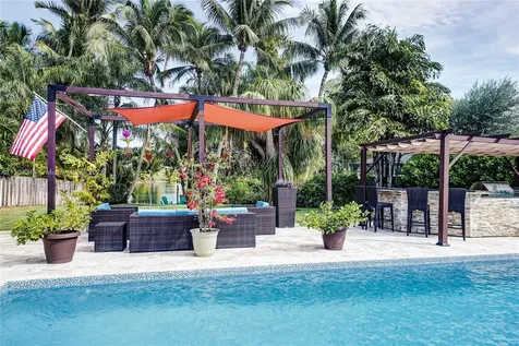 12745 SW 69th Avenue Pinecrest FL 33156