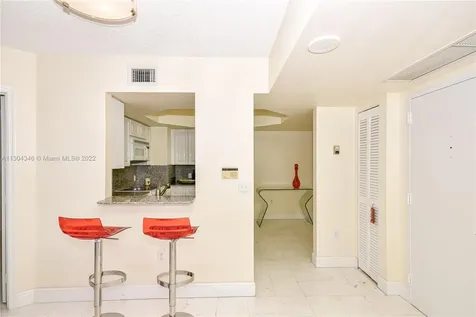 6301 Collins Avenue Miami Beach FL 33141