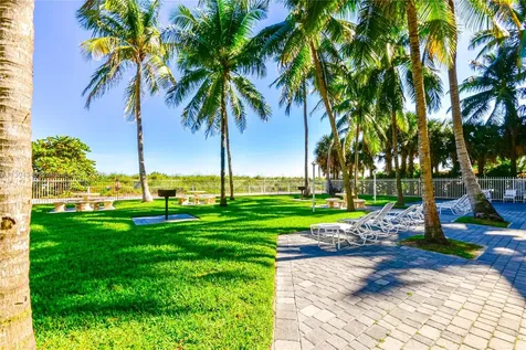 6301 Collins Avenue Miami Beach FL 33141