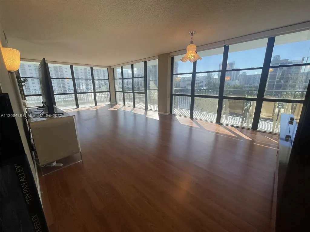 800 Parkview Drive Hallandale Beach FL 33009
