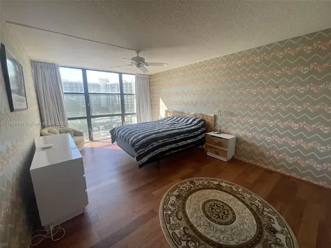 800 Parkview Drive Hallandale Beach FL 33009