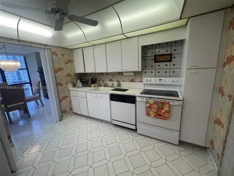800 Parkview Drive Hallandale Beach FL 33009