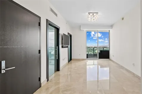 900 Biscayne Boulevard Miami FL 33132
