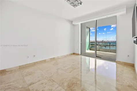 900 Biscayne Boulevard Miami FL 33132