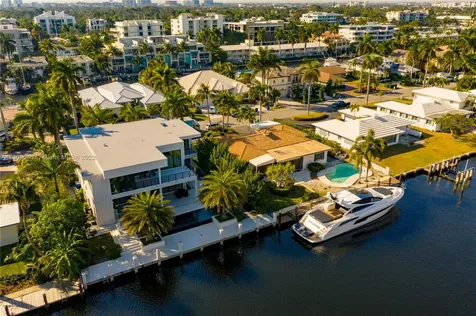 128 Fiesta Way Fort Lauderdale FL 33301