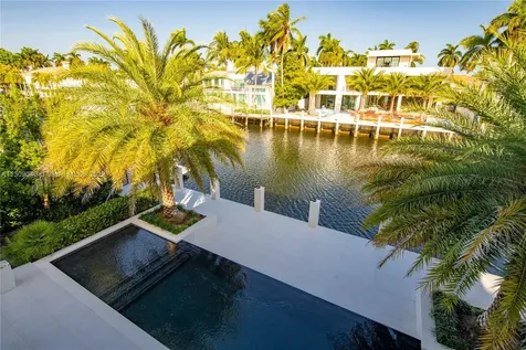 128 Fiesta Way Fort Lauderdale FL 33301
