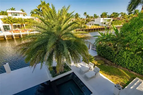 128 Fiesta Way Fort Lauderdale FL 33301