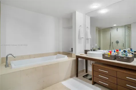 495 Brickell Avenue Miami FL 33131