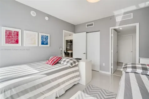 495 Brickell Avenue Miami FL 33131