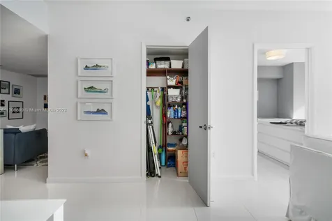 495 Brickell Avenue Miami FL 33131