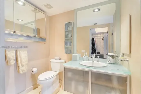19111 Collins Avenue Sunny Isles Beach FL 33160