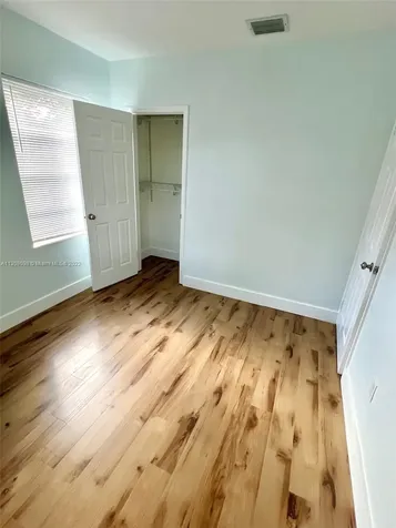 1131 NW 56th Street Miami FL 33127
