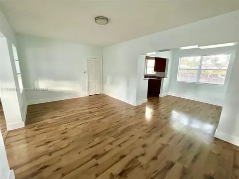1131 NW 56th Street Miami FL 33127