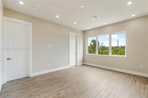 2859 SW 37th Court Miami FL 33134