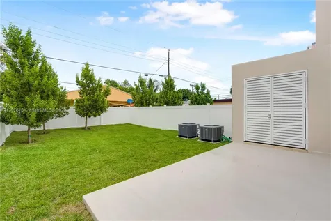 2859 SW 37th Court Miami FL 33134