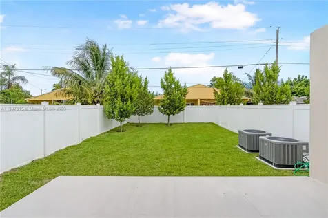 2859 SW 37th Court Miami FL 33134