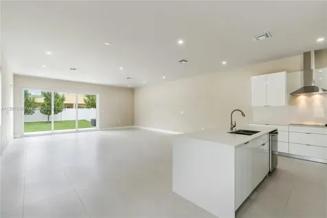 2859 SW 37th Court Miami FL 33134