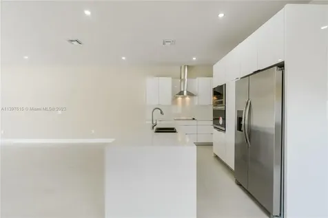 2859 SW 37th Court Miami FL 33134