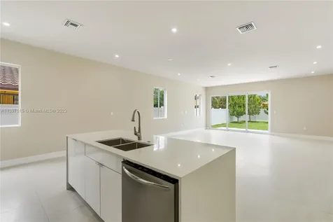 2859 SW 37th Court Miami FL 33134