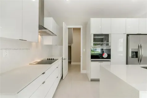 2859 SW 37th Court Miami FL 33134