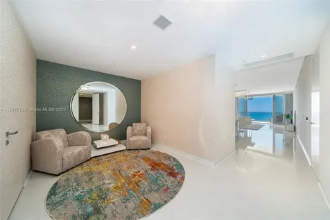 18975 Collins Avenue Sunny Isles Beach FL 33160