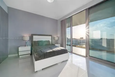 18975 Collins Avenue Sunny Isles Beach FL 33160
