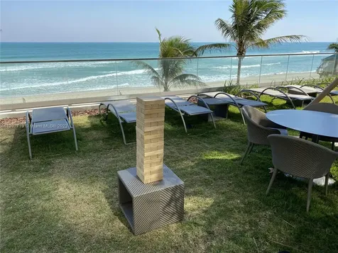 18975 Collins Avenue Sunny Isles Beach FL 33160