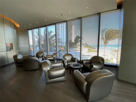 18975 Collins Avenue Sunny Isles Beach FL 33160