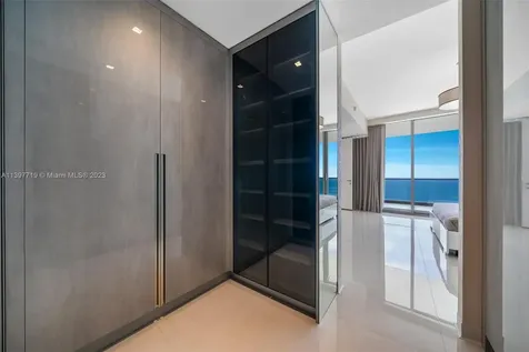 18975 Collins Avenue Sunny Isles Beach FL 33160